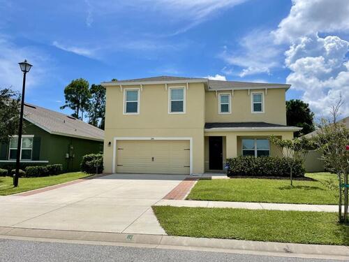 240  Forest Trace Circle , Titusville, Florida 32780