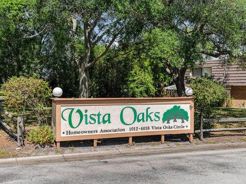 3816  Vista Oaks Circle, Palm Bay, Florida 32905