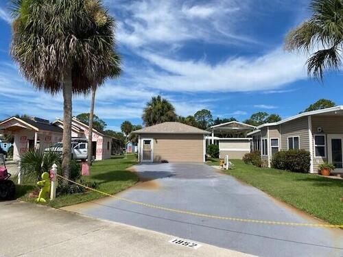 1952  Enterprise Lane, Titusville, Florida 32796