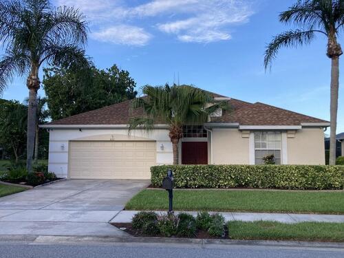 623  Autumn Glen Drive, Melbourne, Florida 32940