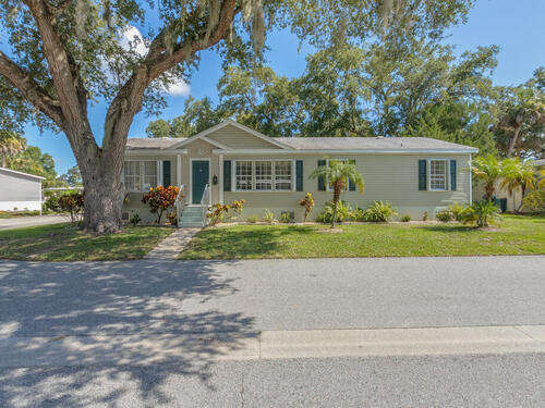 339 Holiday Park Boulevard NE, Palm Bay, FL 32907