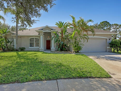 996 SE Gardenbrook Court, Palm Bay, Florida 32909