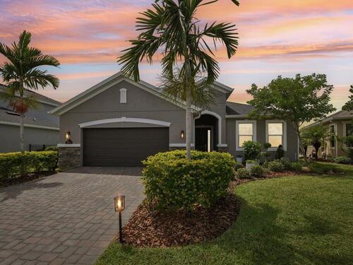 7633  Poulicny Lane, Melbourne, Florida 32940