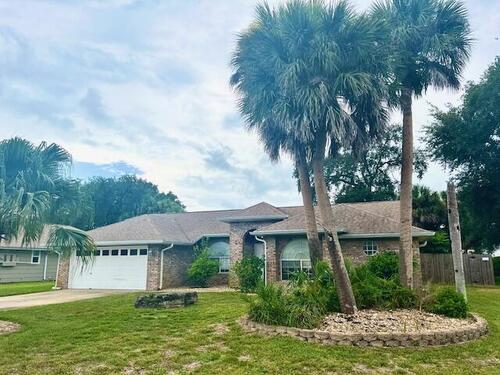 964  Plymouth Court, Palm Bay, Florida 32905