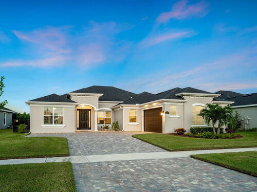 8471  Paragrass Avenue, Melbourne, Florida 32940