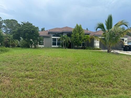 614 SE Floyd Street, Palm Bay, Florida 32909