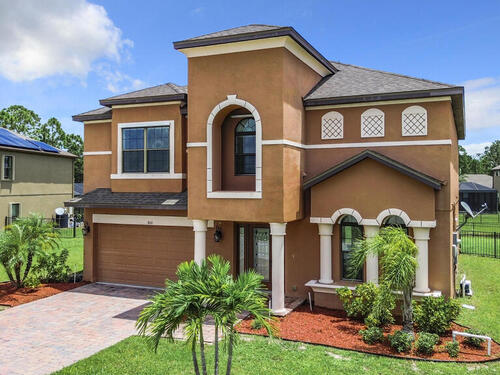 860  Fiddleleaf Circle, Melbourne, Florida 32904