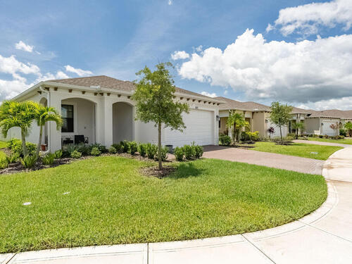 1912  Great Belt Circle, Melbourne, Florida 32940