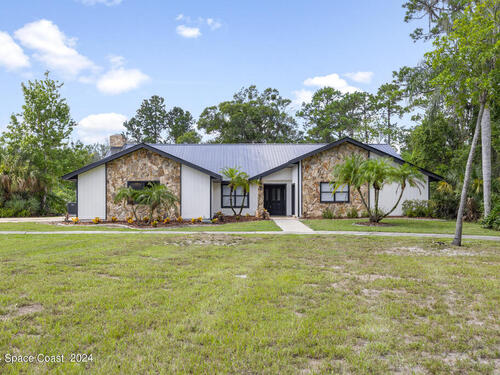 1209  Sand Pine Circle, Titusville, Florida 32796