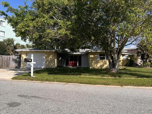 80  Skylark Avenue, Merritt Island, Florida 32953