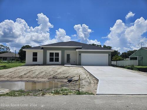 1150 Tarleton Street SE, Palm Bay, FL 32909