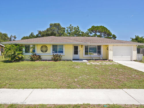 1067 Galty Circle NE, Palm Bay, FL 32905