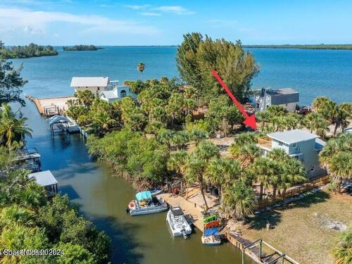 47 Vip Island B, Grant Valkaria, FL 32949