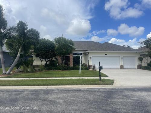 2410  Windchaser Court, Melbourne, Florida 32904