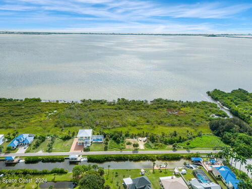 243719778 Sun Pointe Place, Merritt Island, FL 32952