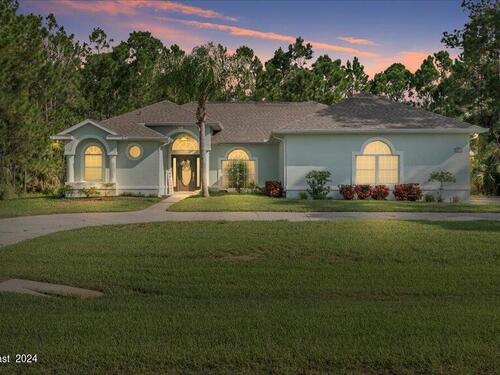 3064  Green Turtle Circle, Mims, Florida 32754