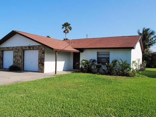 105  Mullet Creek Road, Melbourne Beach, Florida 32951