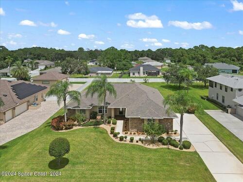 2119  Windbrook Drive, Palm Bay, Florida 32909