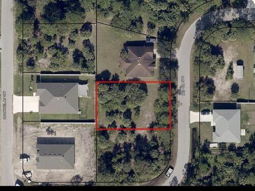 521 Old Road SW, Palm Bay, FL 32908