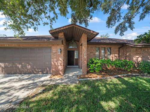 3520  Swallow Drive, Melbourne, Florida 32935