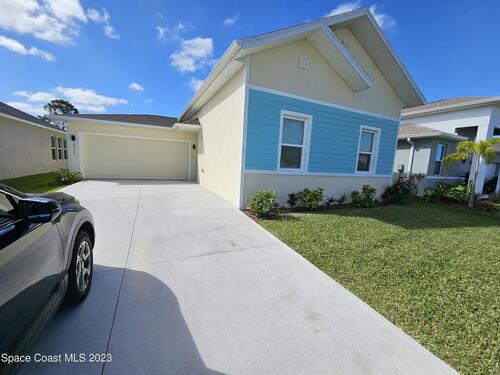 572  Corbin Circle, Palm Bay, Florida 32908