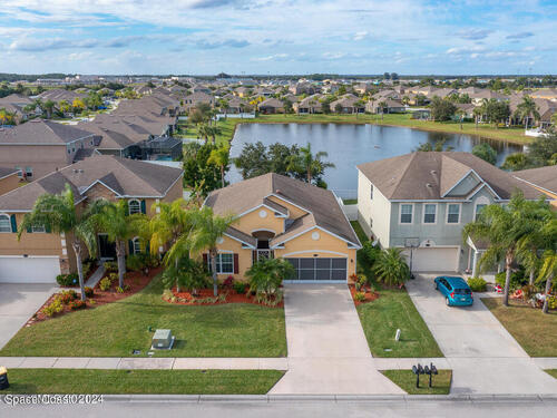 2286 Snapdragon Drive NW, Palm Bay, FL 32907