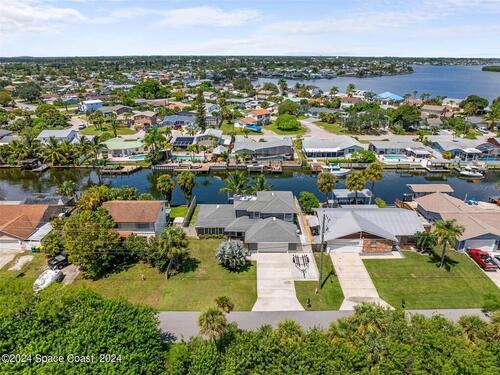 1085  Audubon Drive, Merritt Island, Florida 32953