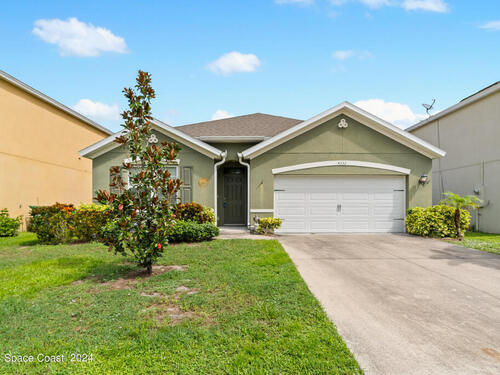 4332  Starling Place, Mims, Florida 32754