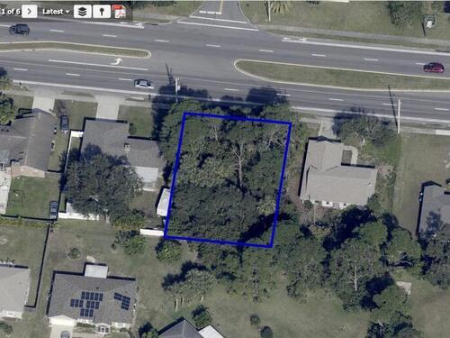 290 Emerson Drive NW, Palm Bay, FL 32907