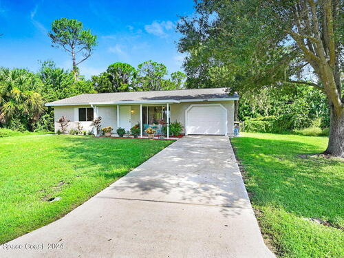 1005  Wacona Street, Palm Bay, Florida 32909