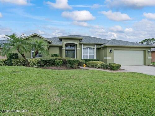 1808 Woodberry Cir, Melbourne, FL 32935