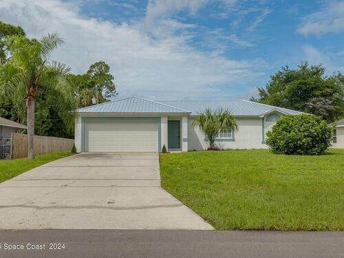 406 Carolina Avenue NW, Palm Bay, FL 32907