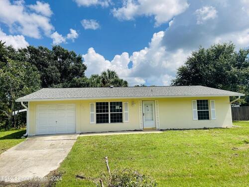 427 Rome Avenue NE, Palm Bay, FL 32907