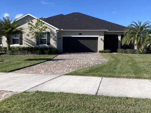 2754  Spur Drive, Melbourne, Florida 32940