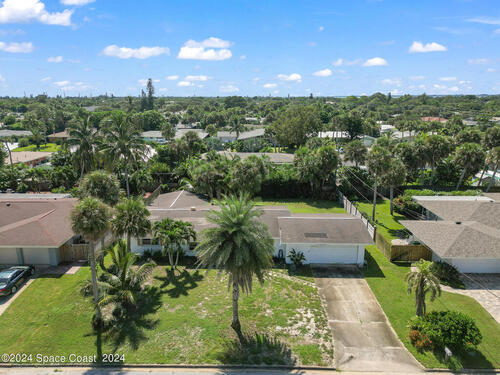 317 9th Terrace, Indialantic, FL 32903