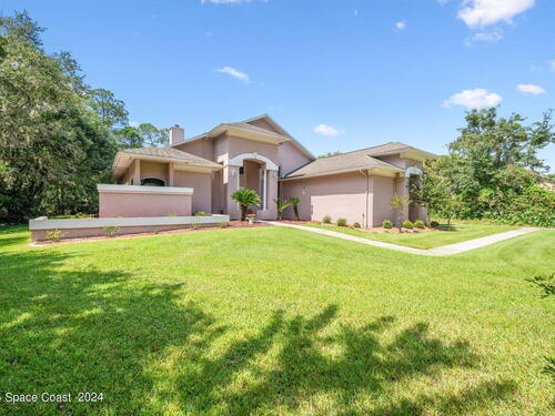 5590  Bob White Trail, Mims, Florida 32754