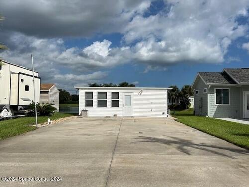 2790 Frontier Drive, Titusville, FL 32796