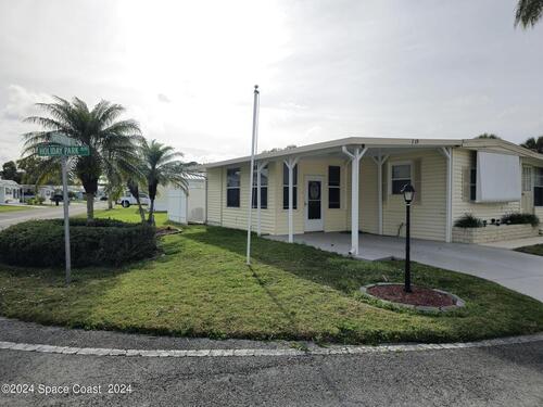 259 Holiday Park Boulevard NE, Palm Bay, FL 32907