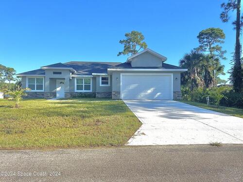 581  Harrisburg Street, Palm Bay, Florida 32908