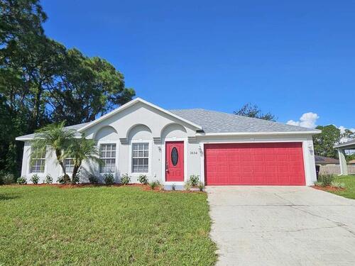 1634 Red Bud Circle NW, Palm Bay, FL 32907