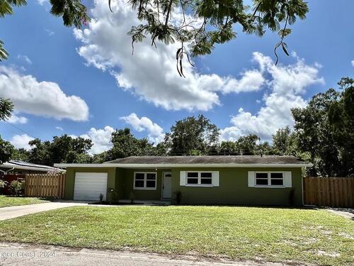 19  Vida Way, Melbourne, Florida 32901