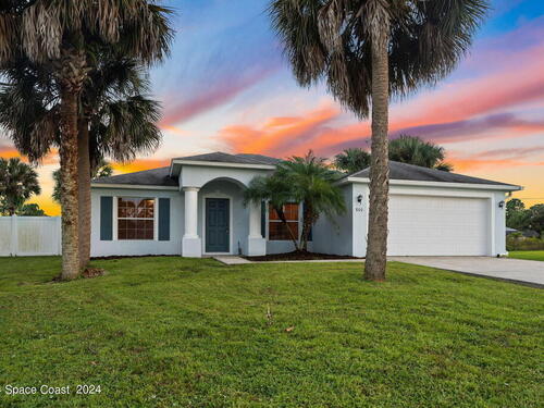 800 Siboney Street NW, Palm Bay, FL 32907