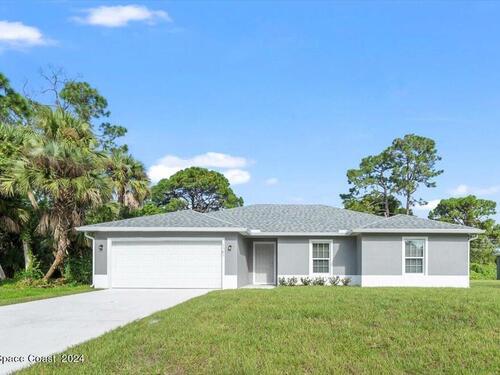 1121  Tiger Street, Palm Bay, Florida 32909