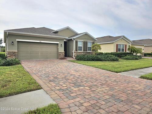 732 Remington Green Drive SE, Palm Bay, FL 32909