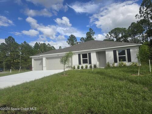 2755  Fleming Avenue, Palm Bay, Florida 32908