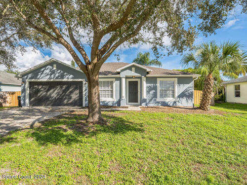 2077 Dogwood Street, Palm Bay, FL 32907