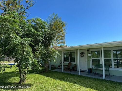 2125 Palm Avenue, Indialantic, FL 32903