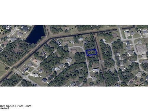 2265 Queens Street SE, Palm Bay, FL 32909