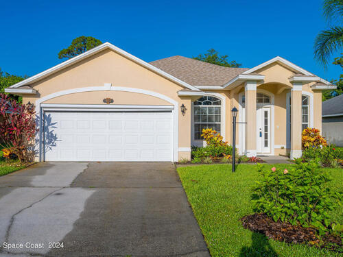 904  Tavernier Circle, Palm Bay, Florida 32905