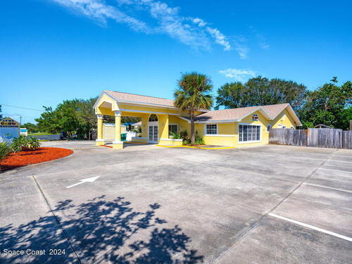 308  Orange Street, Melbourne Beach, Florida 32951